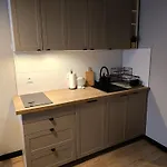 Hola Nawrot Apartment *